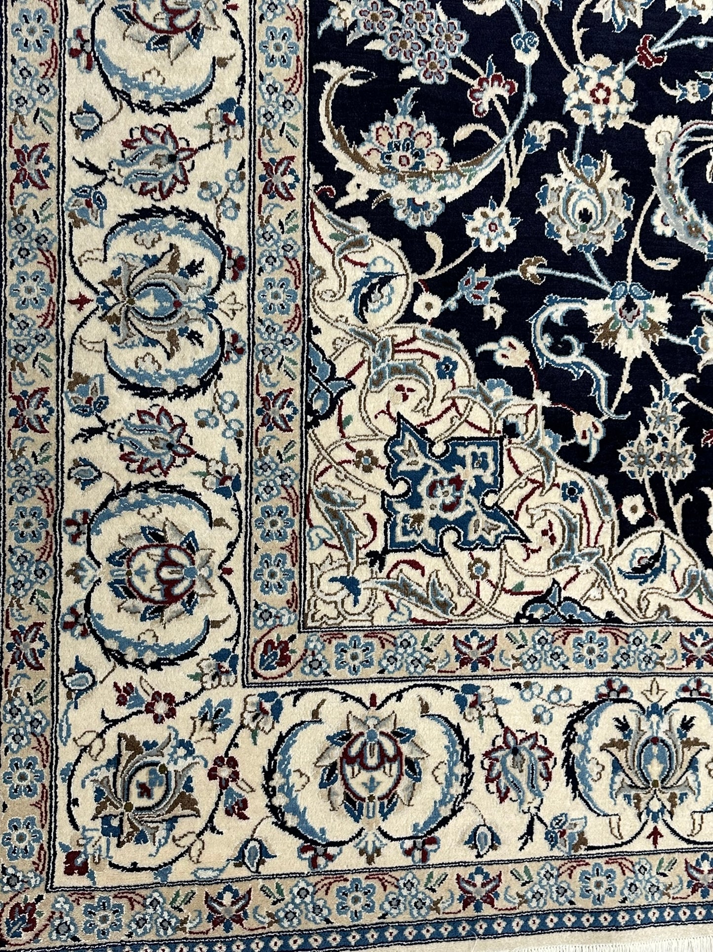 Handgeknüpfter Nain Korkwolle Seide Teppich 300x205 cm Neu