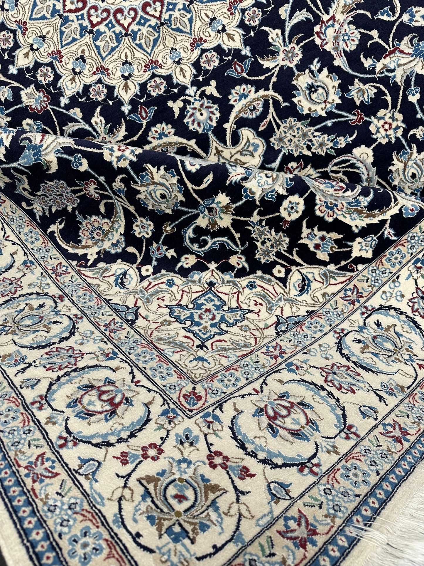 Handgeknüpfter Nain Korkwolle Seide Teppich 300x205 cm Neu