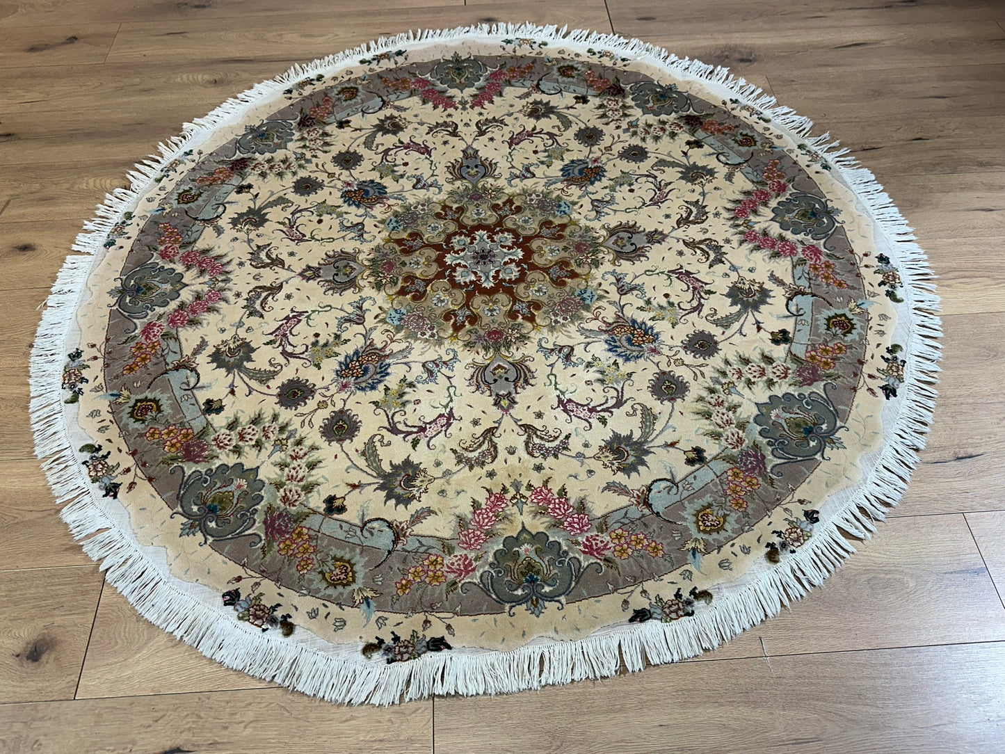 Orientteppich handgeknüpft Täbriz Korkwolle mit Seide Rund Ø 160 cm