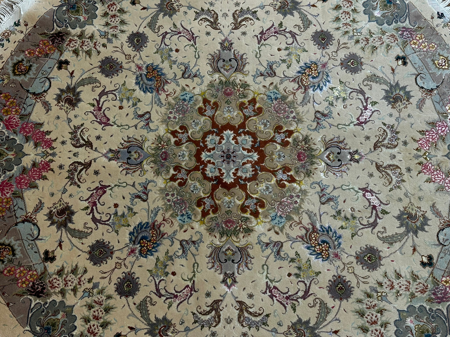 Orientteppich handgeknüpft Täbriz Korkwolle mit Seide Rund Ø 160 cm