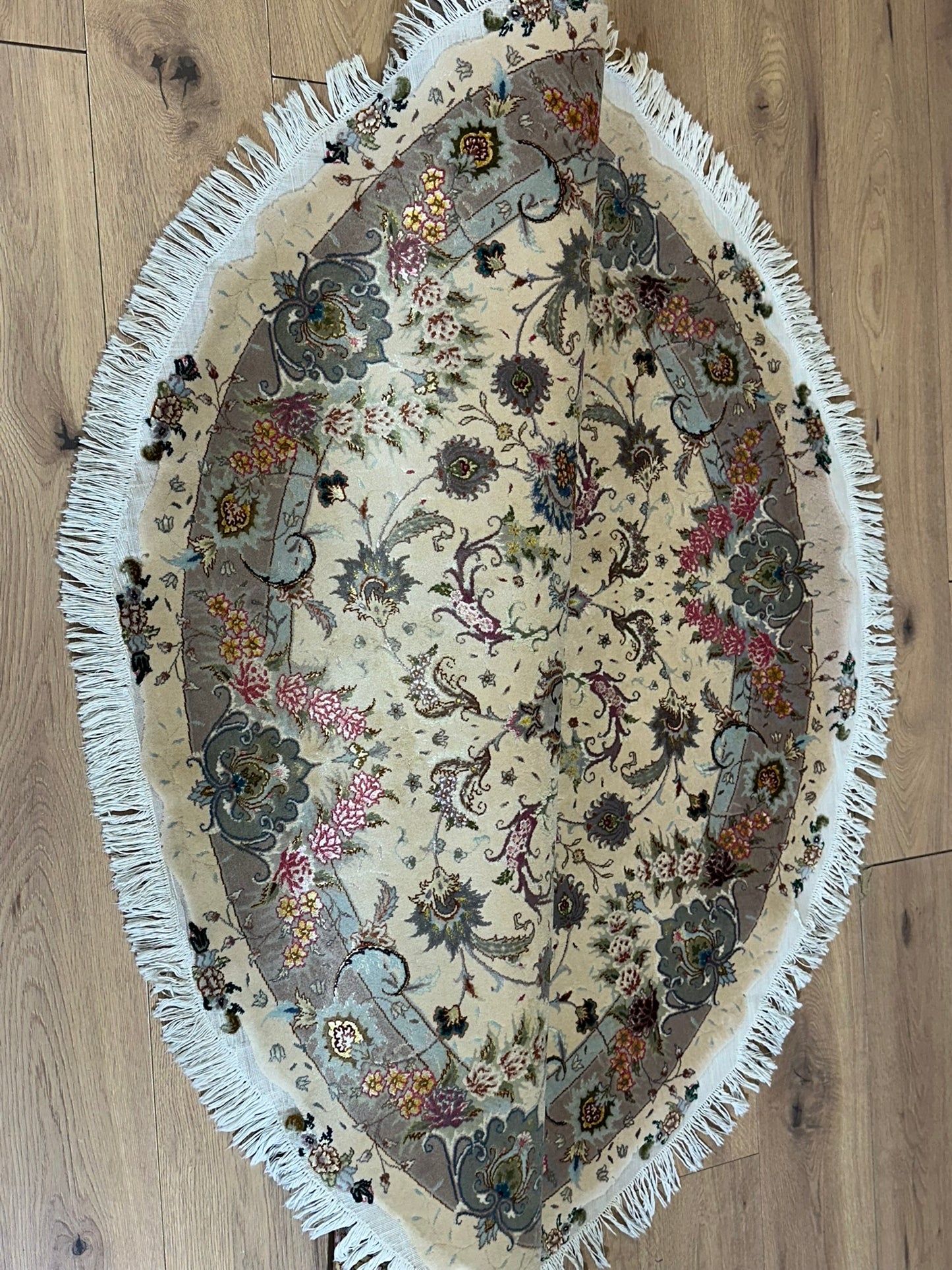 Orientteppich handgeknüpft Täbriz Korkwolle mit Seide Rund Ø 160 cm