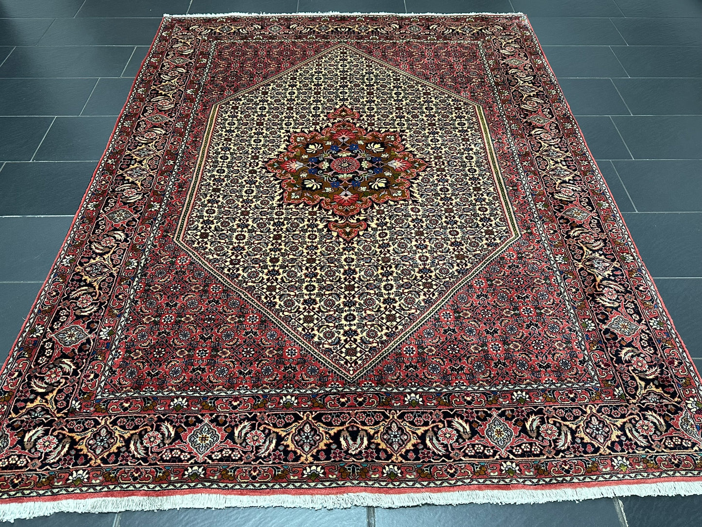 Handgeknüpfter Bidjar Teppich Wolle 250x200 cm Neu