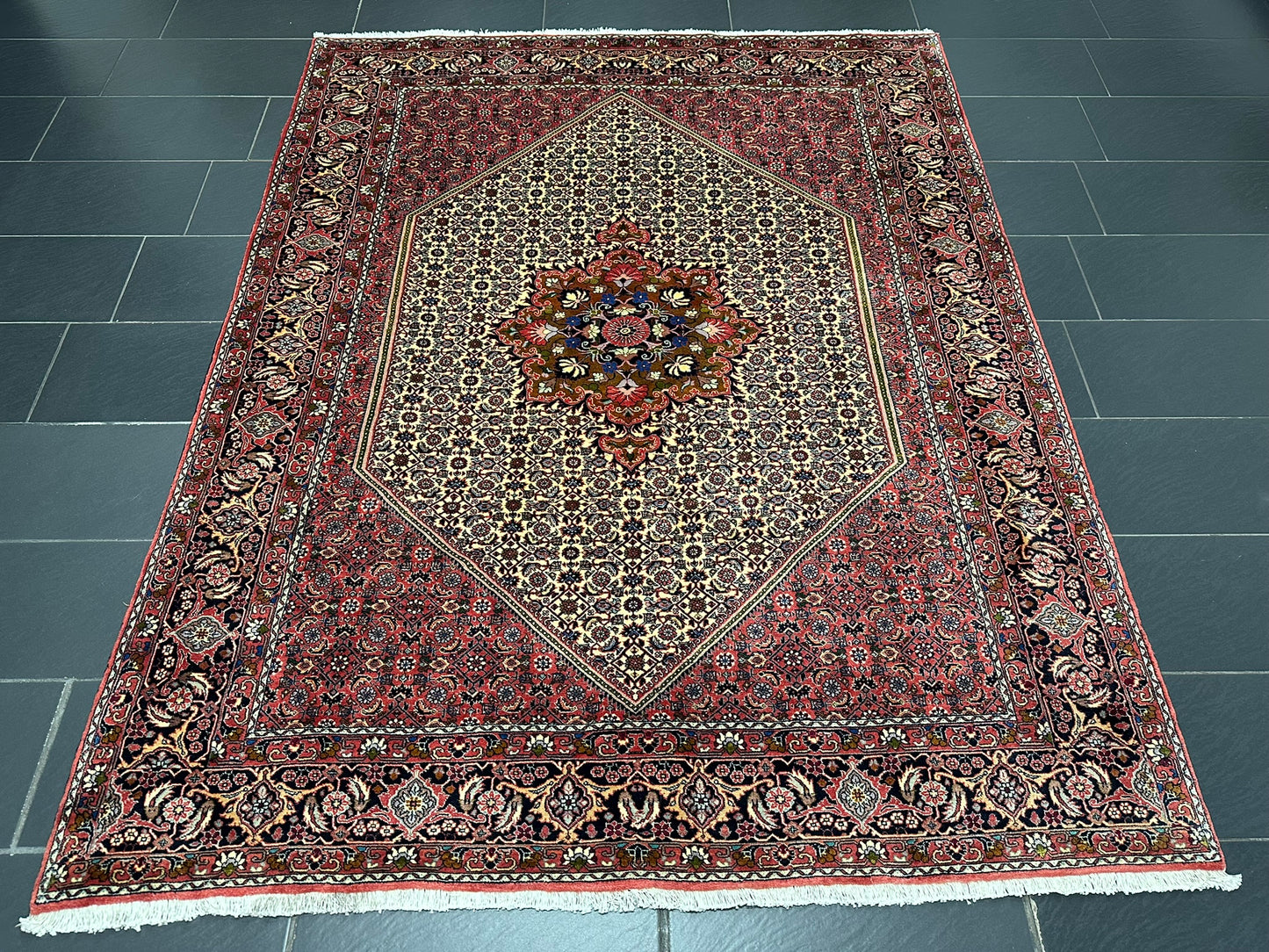 Handgeknüpfter Bidjar Teppich Wolle 250x200 cm Neu