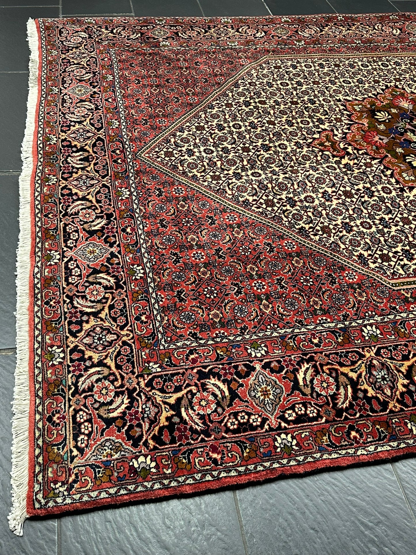 Handgeknüpfter Bidjar Teppich Wolle 250x200 cm Neu