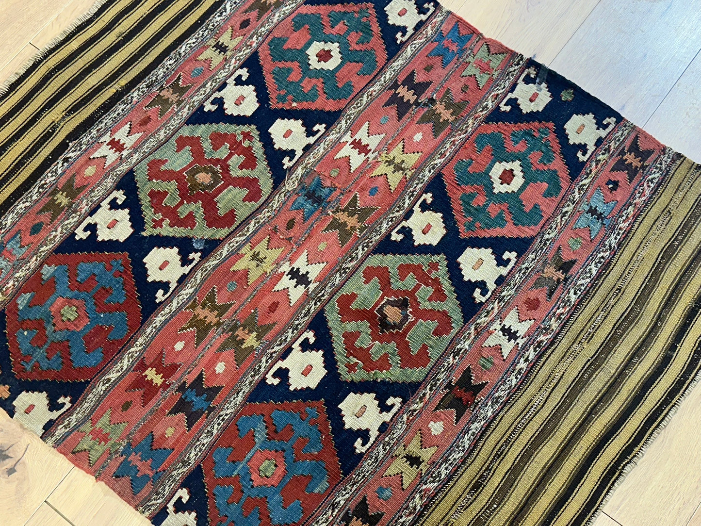 Antik Orientteppich handgewebt Türkei Kelim Naturfarben 120x100 cm