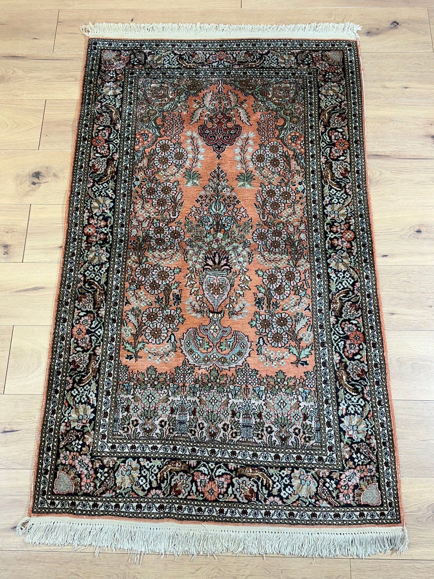 Orientteppich handgeknüpft Seide Lebensbaum 157x93 cm