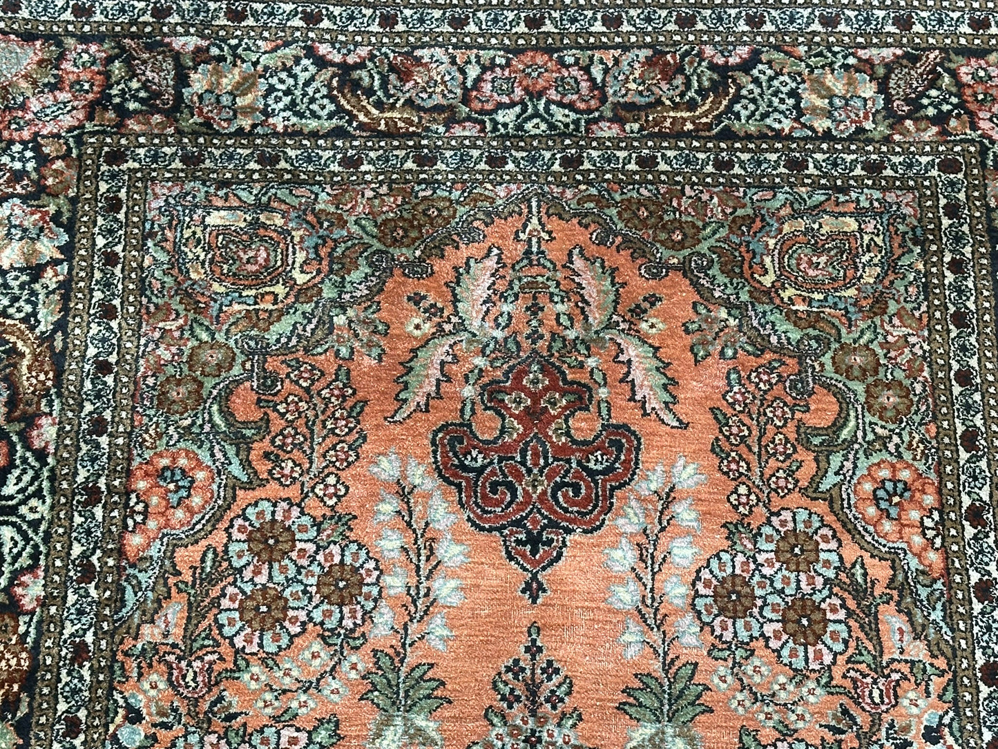 Orientteppich handgeknüpft Seide Lebensbaum 157x93 cm