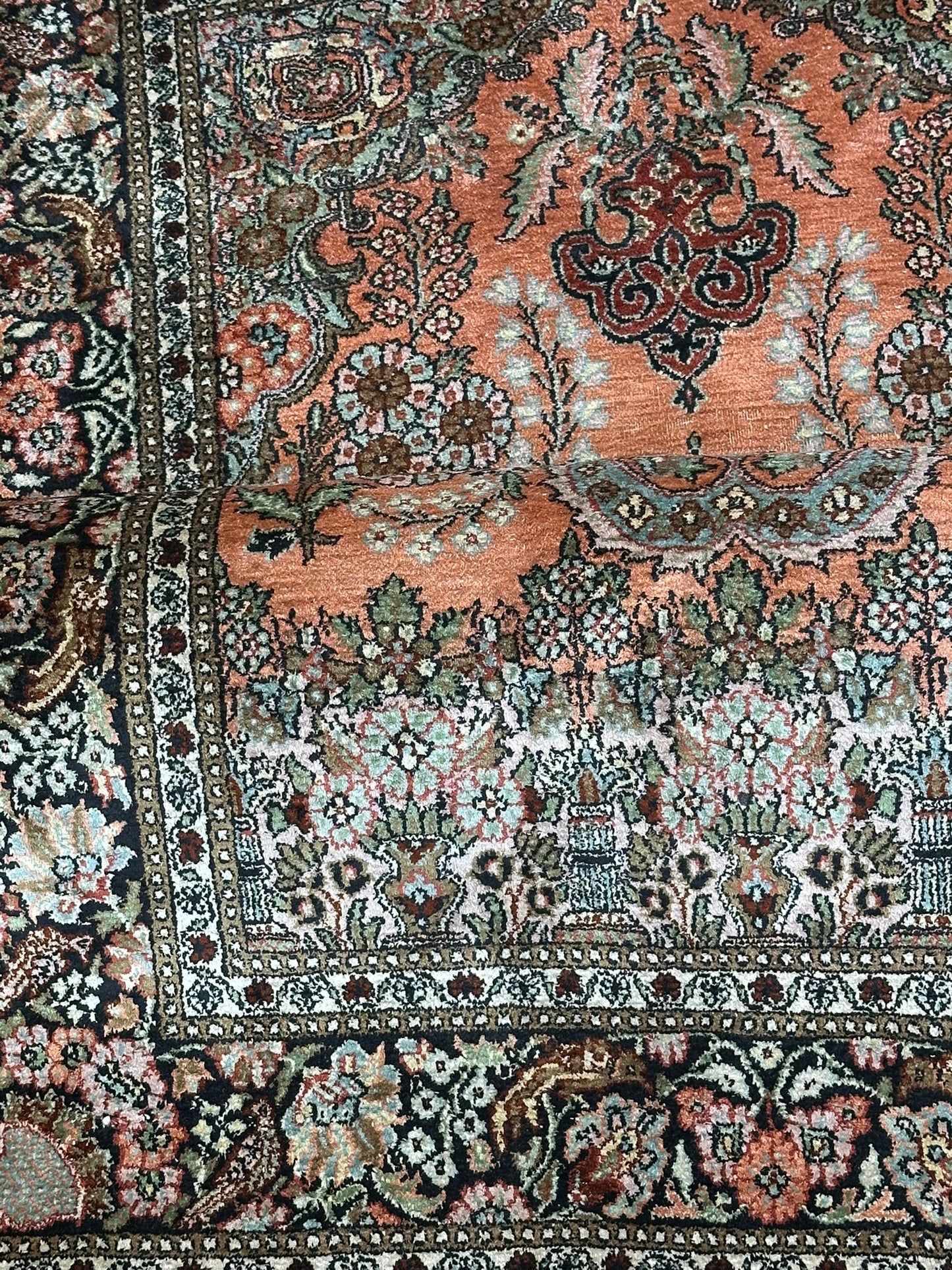 Orientteppich handgeknüpft Seide Lebensbaum 157x93 cm