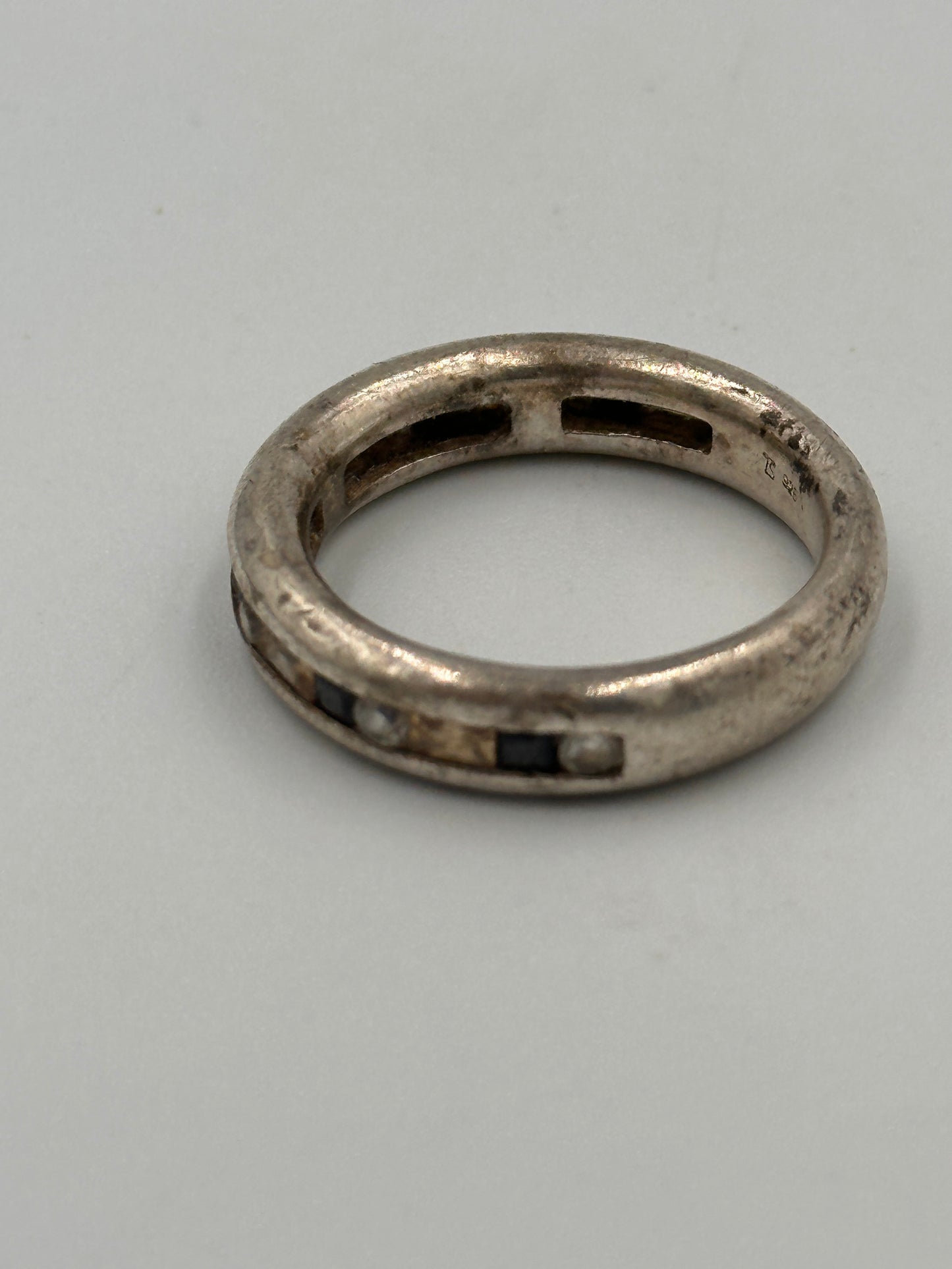 Silber 925 Ring mit Verschiedenen Steinen