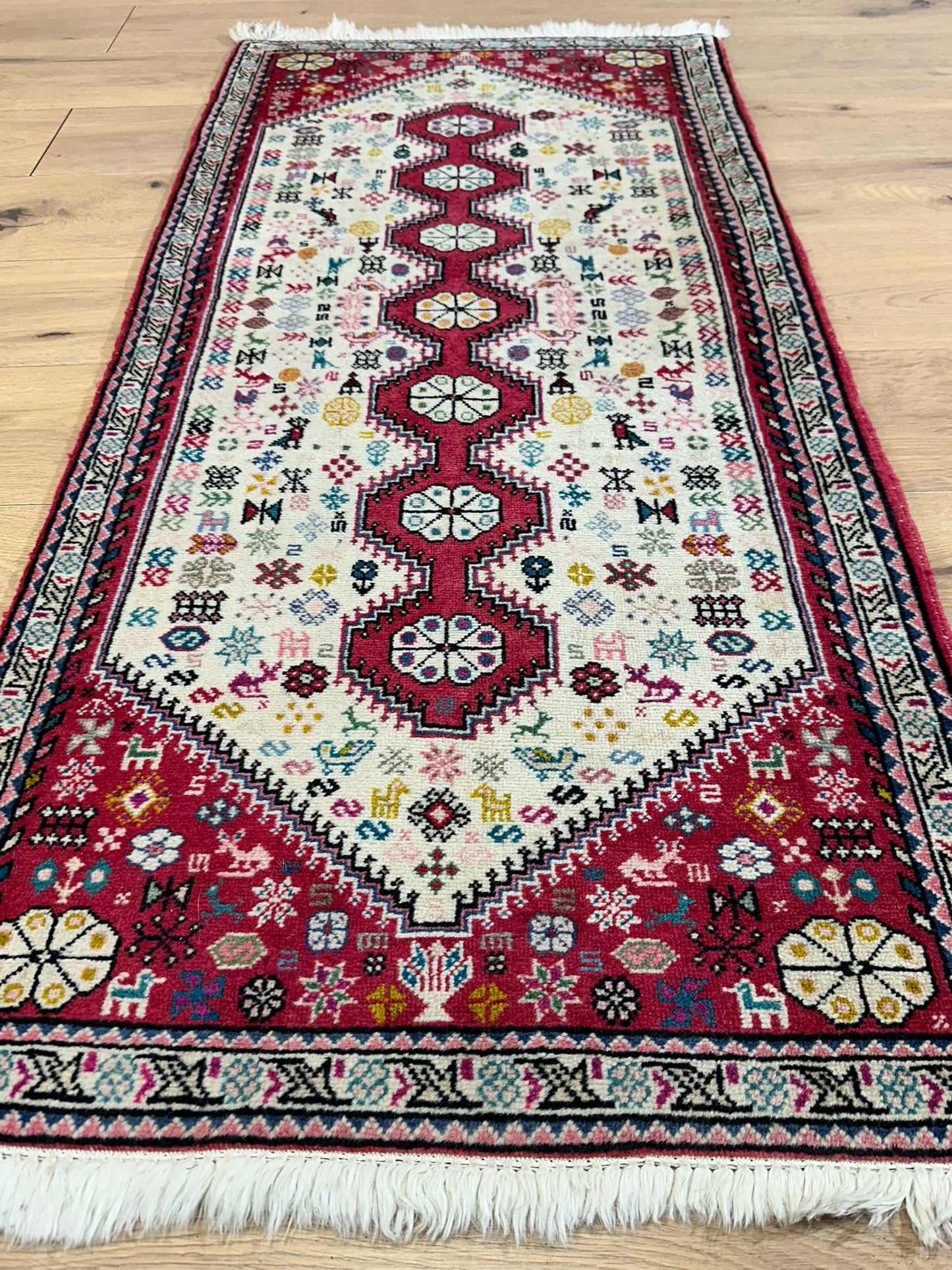 Orientteppich handgeknüpft Abadeh Korkwolle 145x65 cm