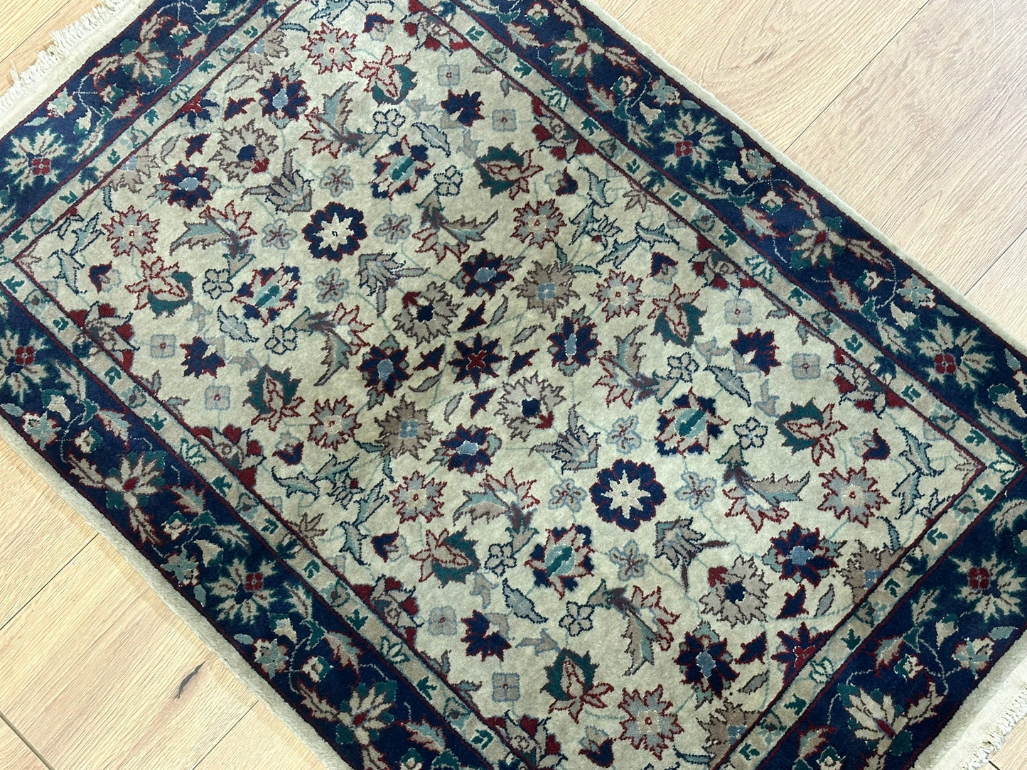 Orientteppich handgeknüpft China Isfahan 97x62 cm