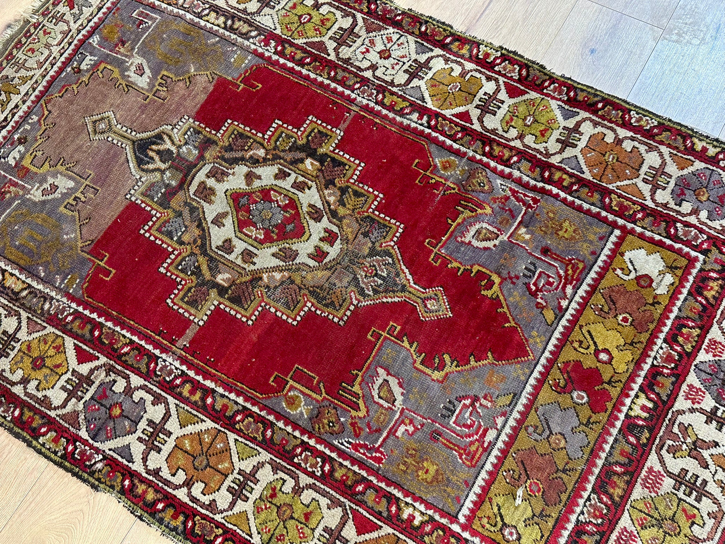 Antik Orientteppich handgeknüpft Türkei Anatolien  Wolle 180x117 cm
