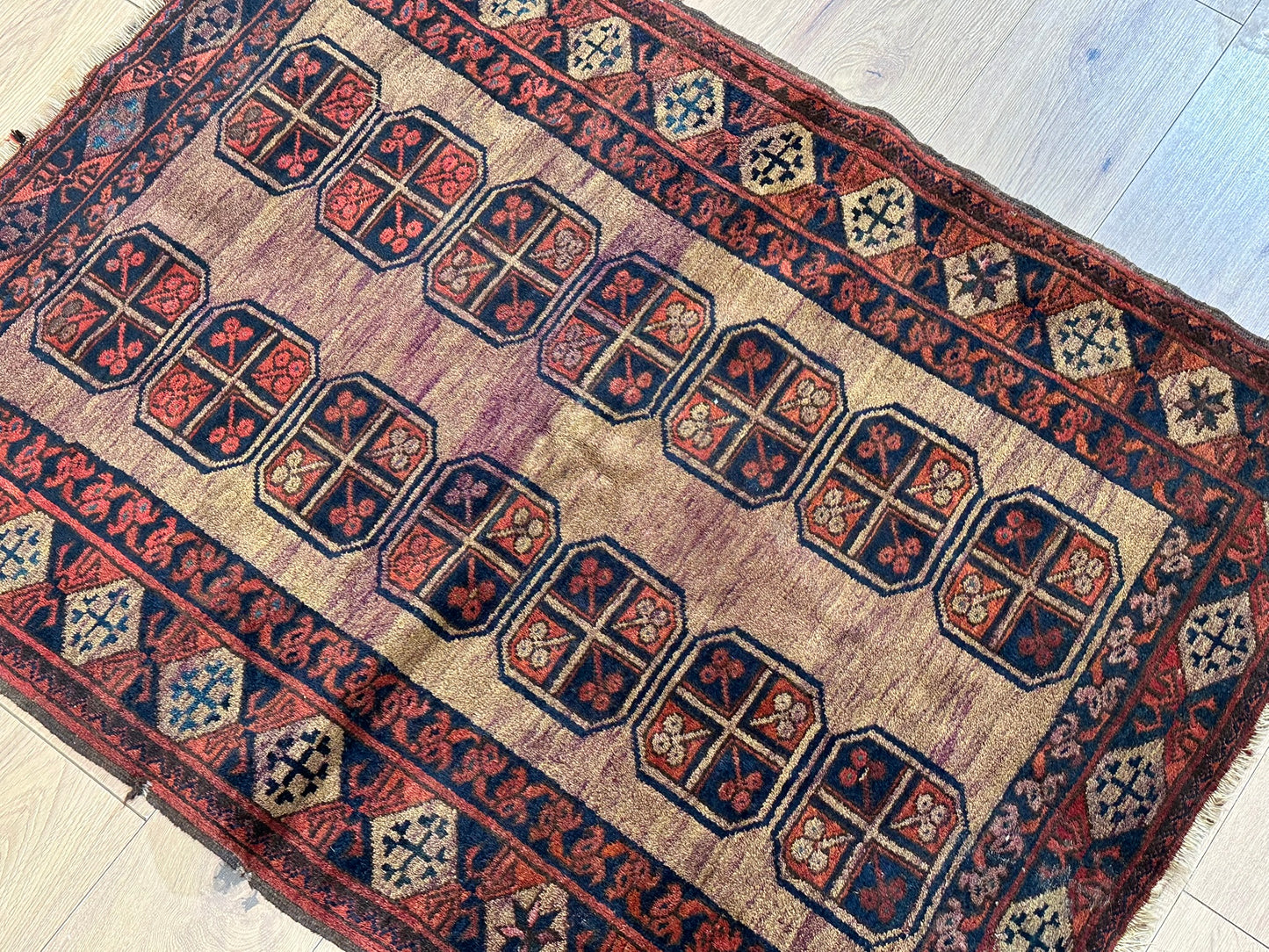   Antik Orientteppich handgeknüpft Afghan Ersari  Wolle 135x97 cm