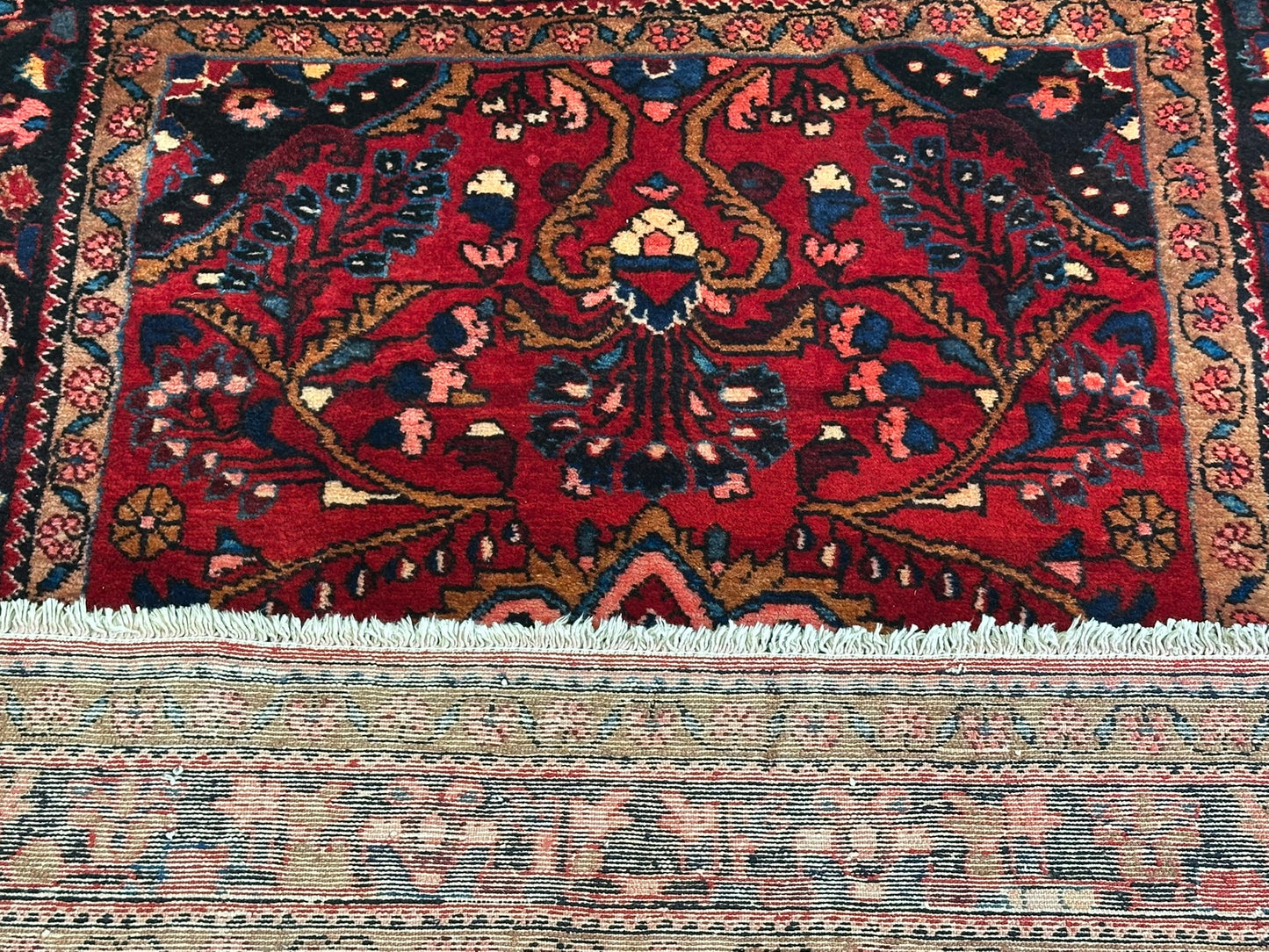 Orientteppich handgeknüpft Lilian Wolle 285x150 cm