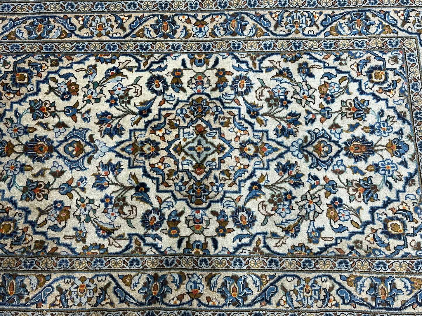 Orientteppich handgeknüpft Keschan Korkwolle 160x100 cm