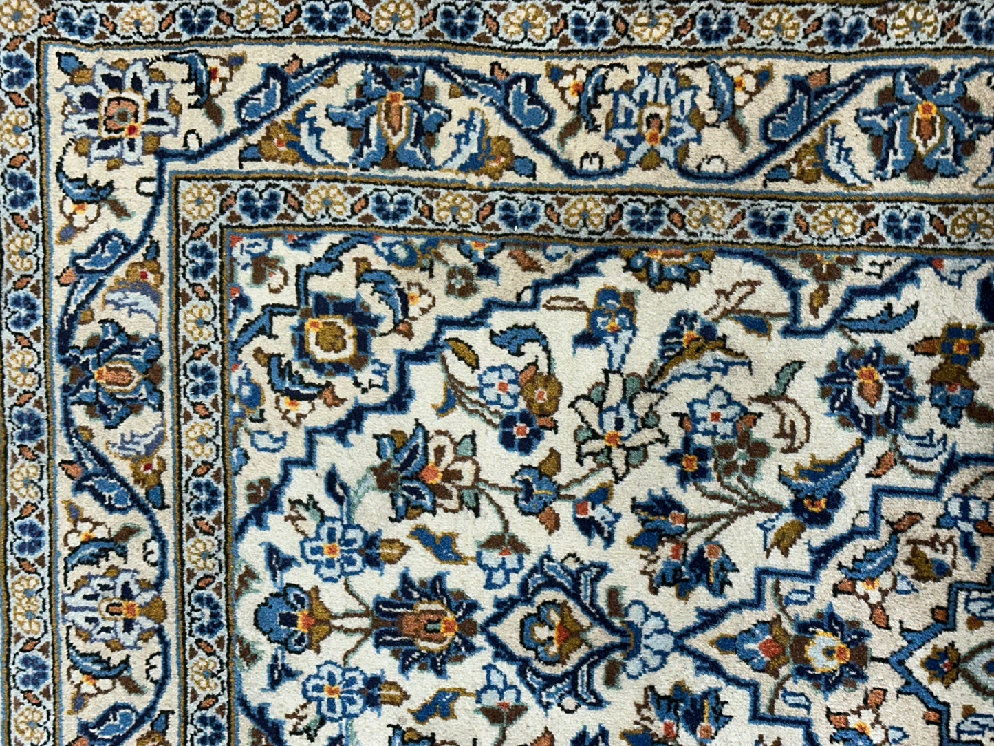 Orientteppich handgeknüpft Keschan Korkwolle 160x100 cm