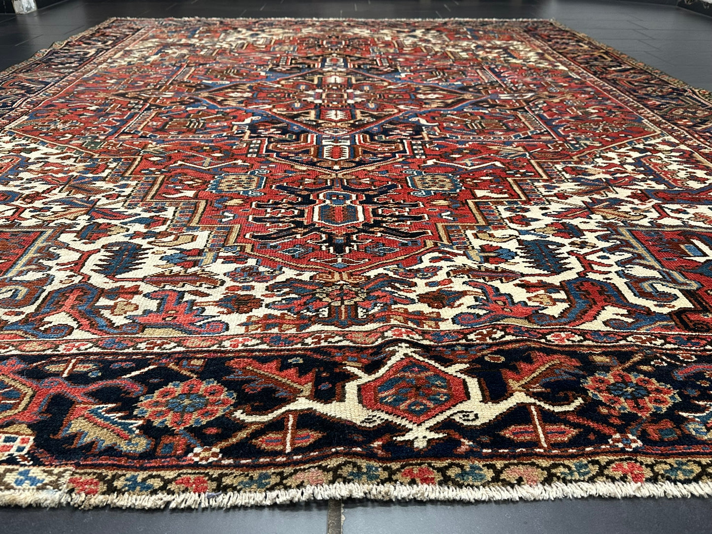 Handgeknüpfter Antiker Teppich Heriz  Naturfarben 340x266 cm