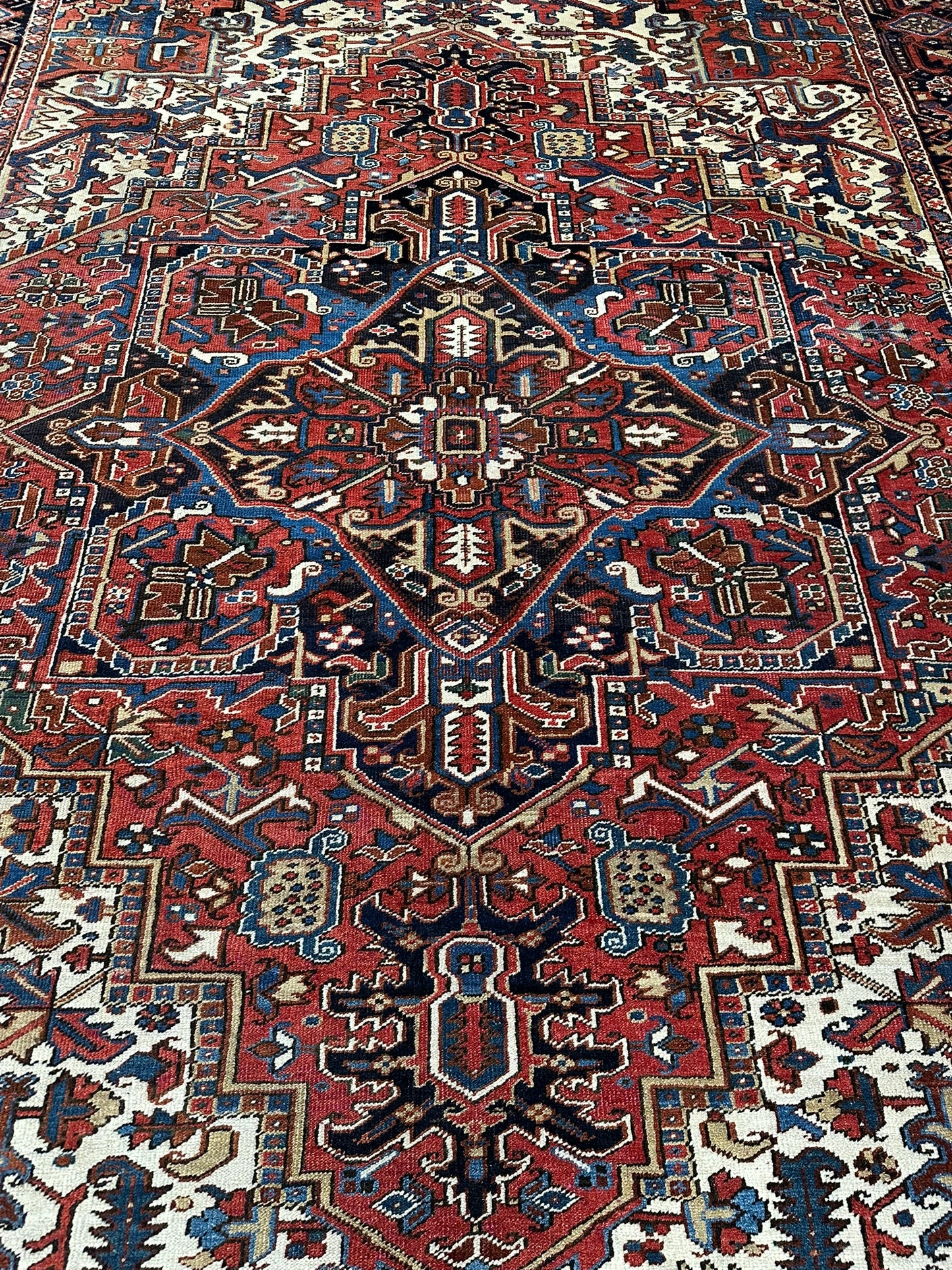 Handgeknüpfter Antiker Teppich Heriz  Naturfarben 340x266 cm