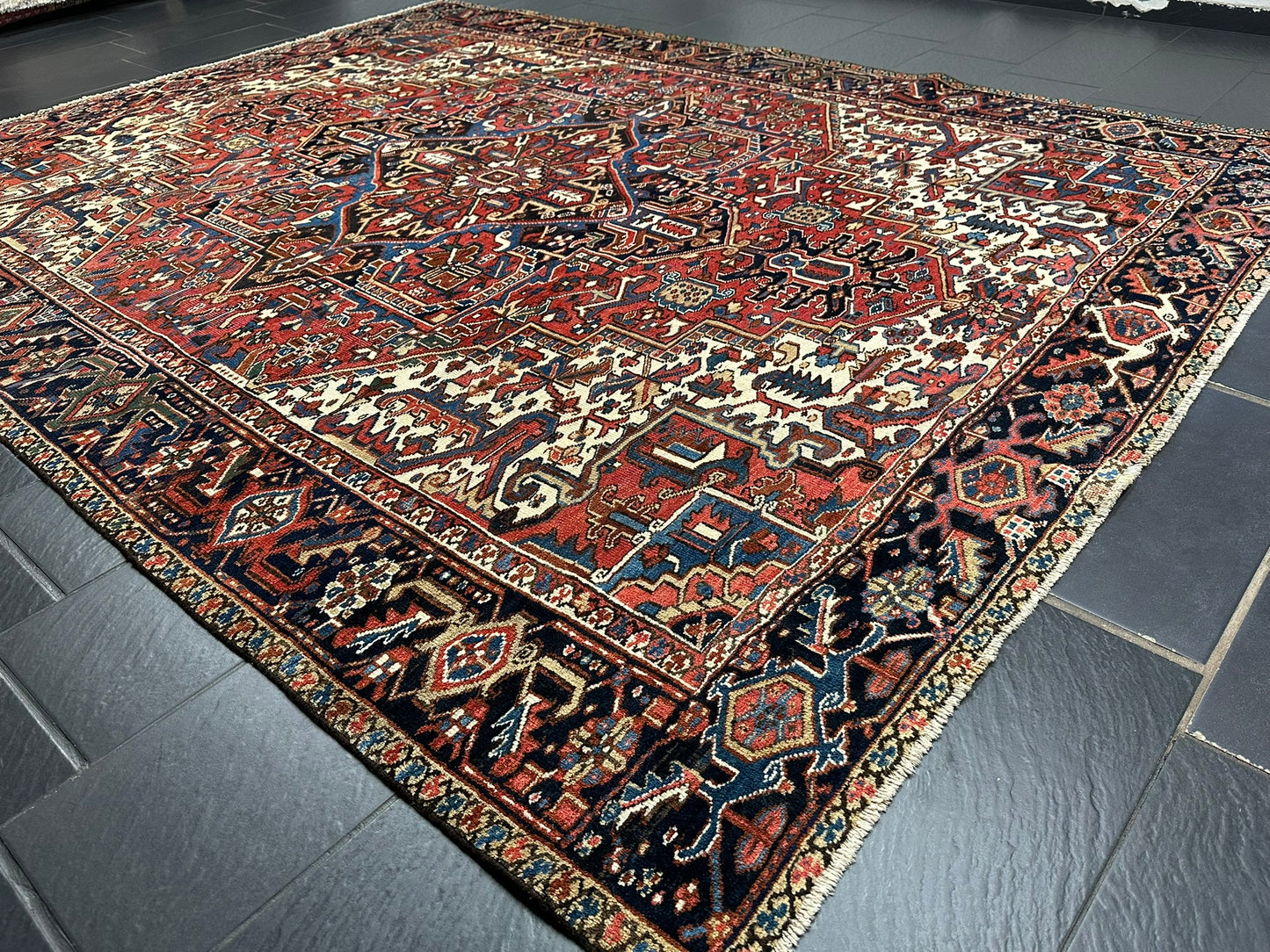 Handgeknüpfter Antiker Teppich Heriz  Naturfarben 340x266 cm