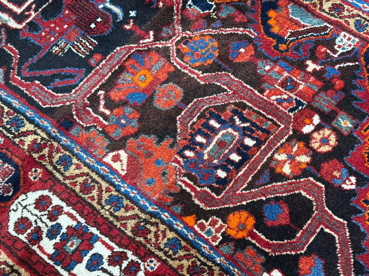 Orientteppich handgeknüpft Bachtiar Naturfarben 145x100 cm