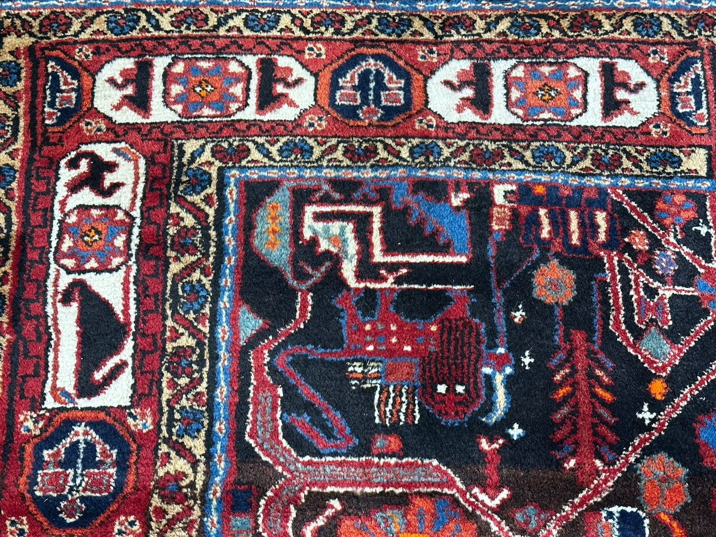 Orientteppich handgeknüpft Bachtiar Naturfarben 145x100 cm