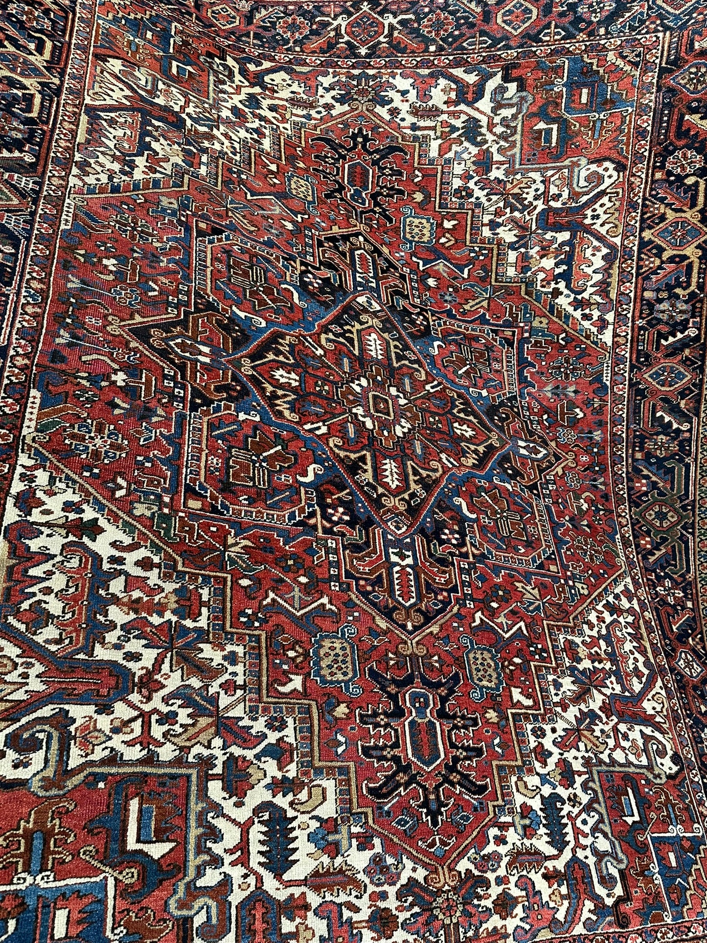 Handgeknüpfter Antiker Teppich Heriz  Naturfarben 340x266 cm