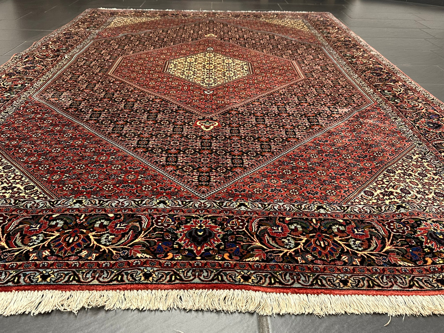 Handgeknüpfter Bidjar Medaillon Teppich Wolle 295x200 cm