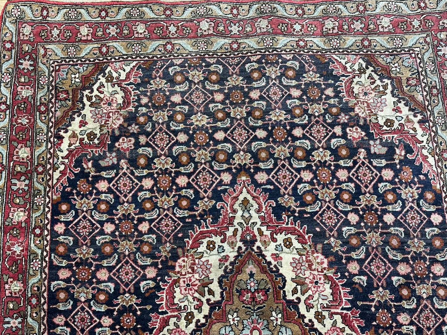 Orientteppich handgeknüpft Bidjar Schurwolle 166x115 cm
