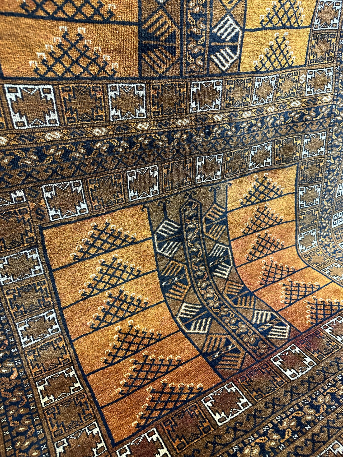 Handgeknüpfter Orientteppich Afghan Esari  200x136cm