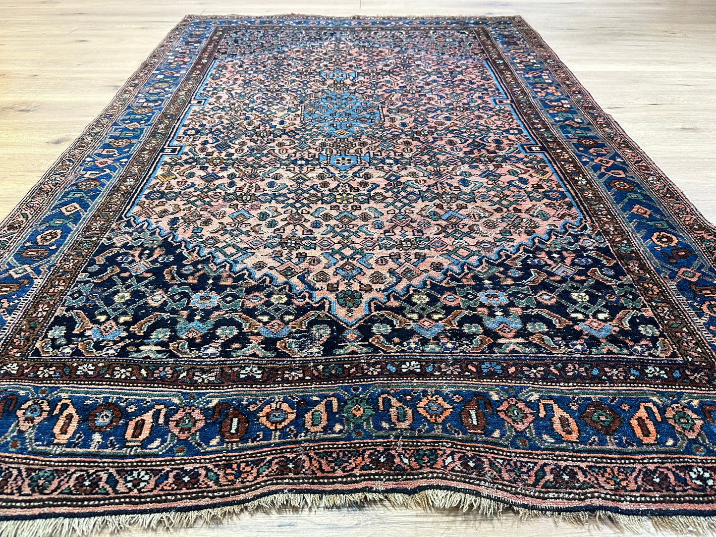 Antik Orientteppich handgeknüpft Bidjar Wolle 205x135 cm