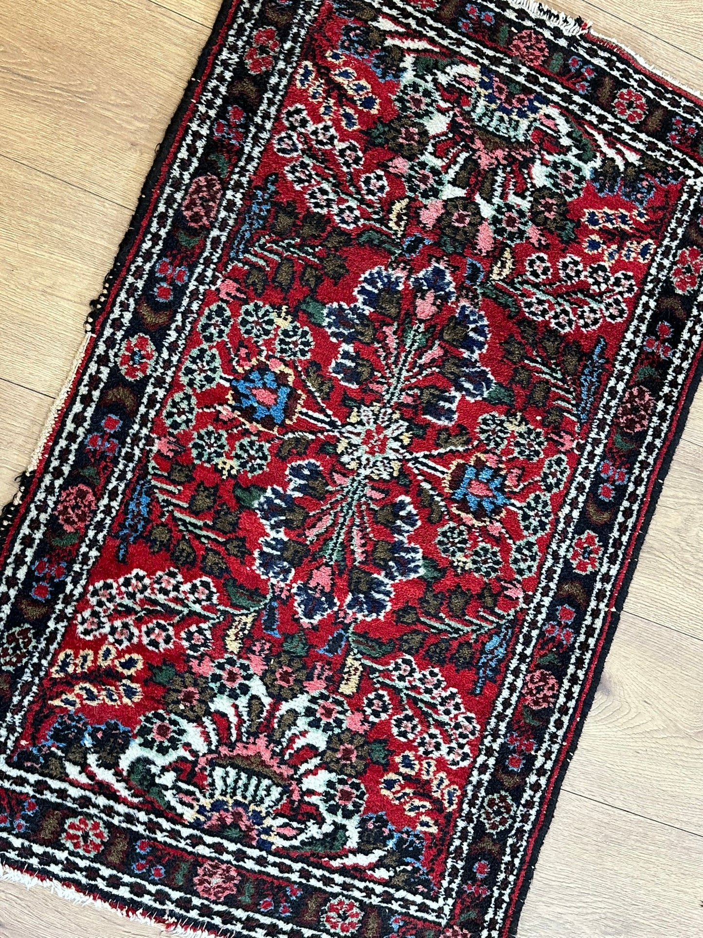 Orientteppich handgeknüpft Sarough 97x60 cm