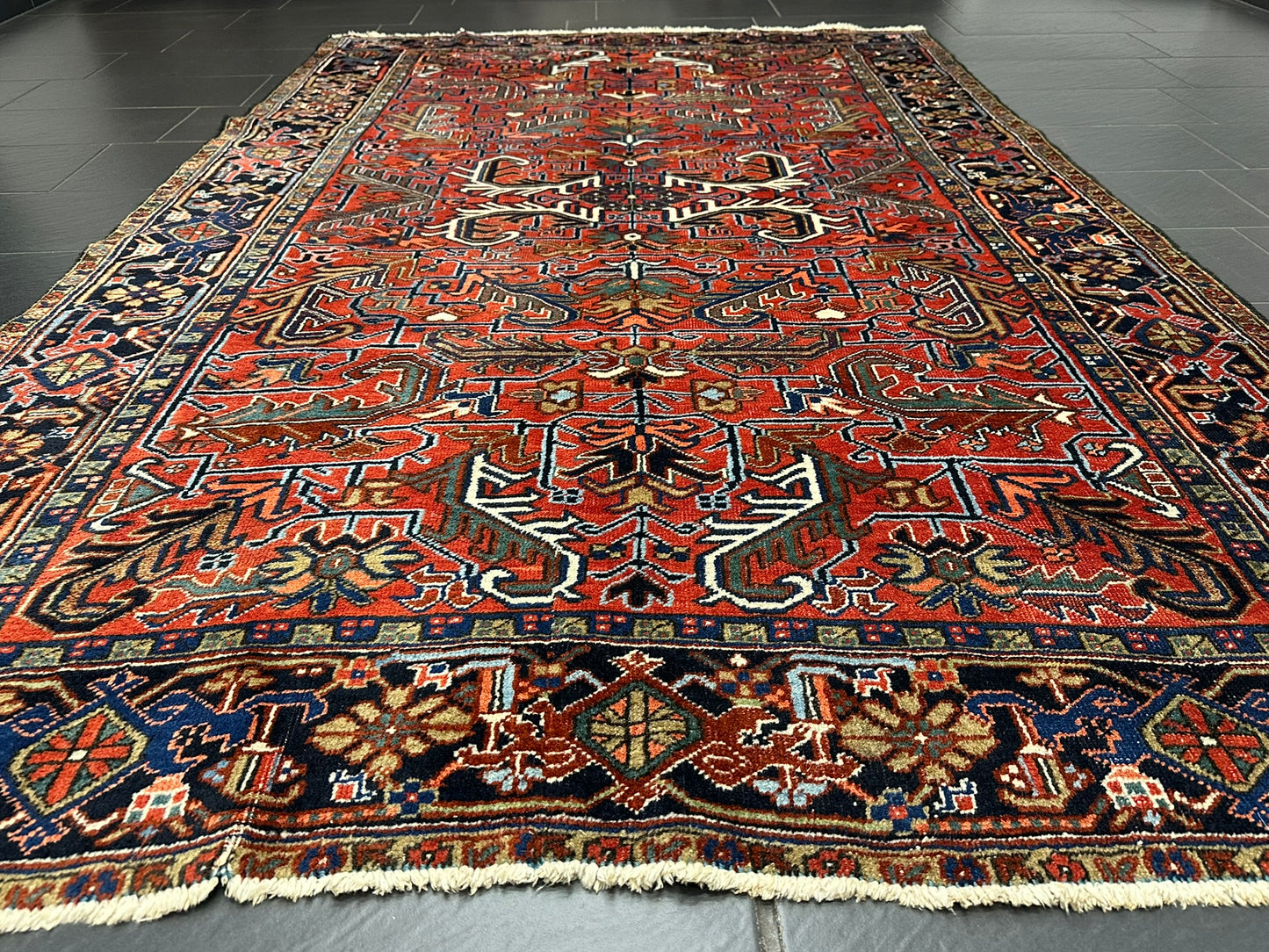 Handgeknüpfter Heriz Teppich Naturfarben Antik 292x190 cm
