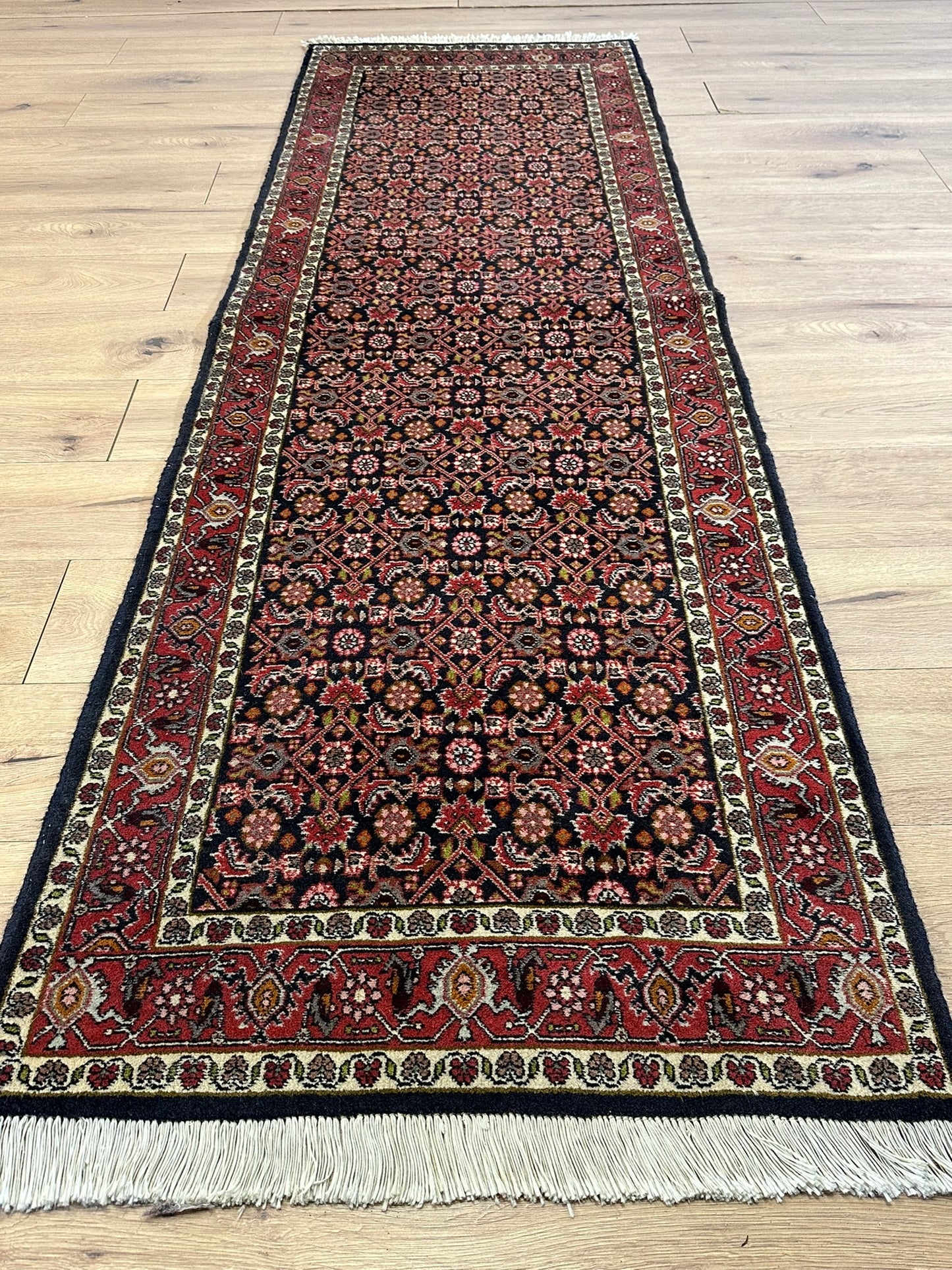 Orientteppich handgeknüpft Bidjar Läufer 245x75 cm