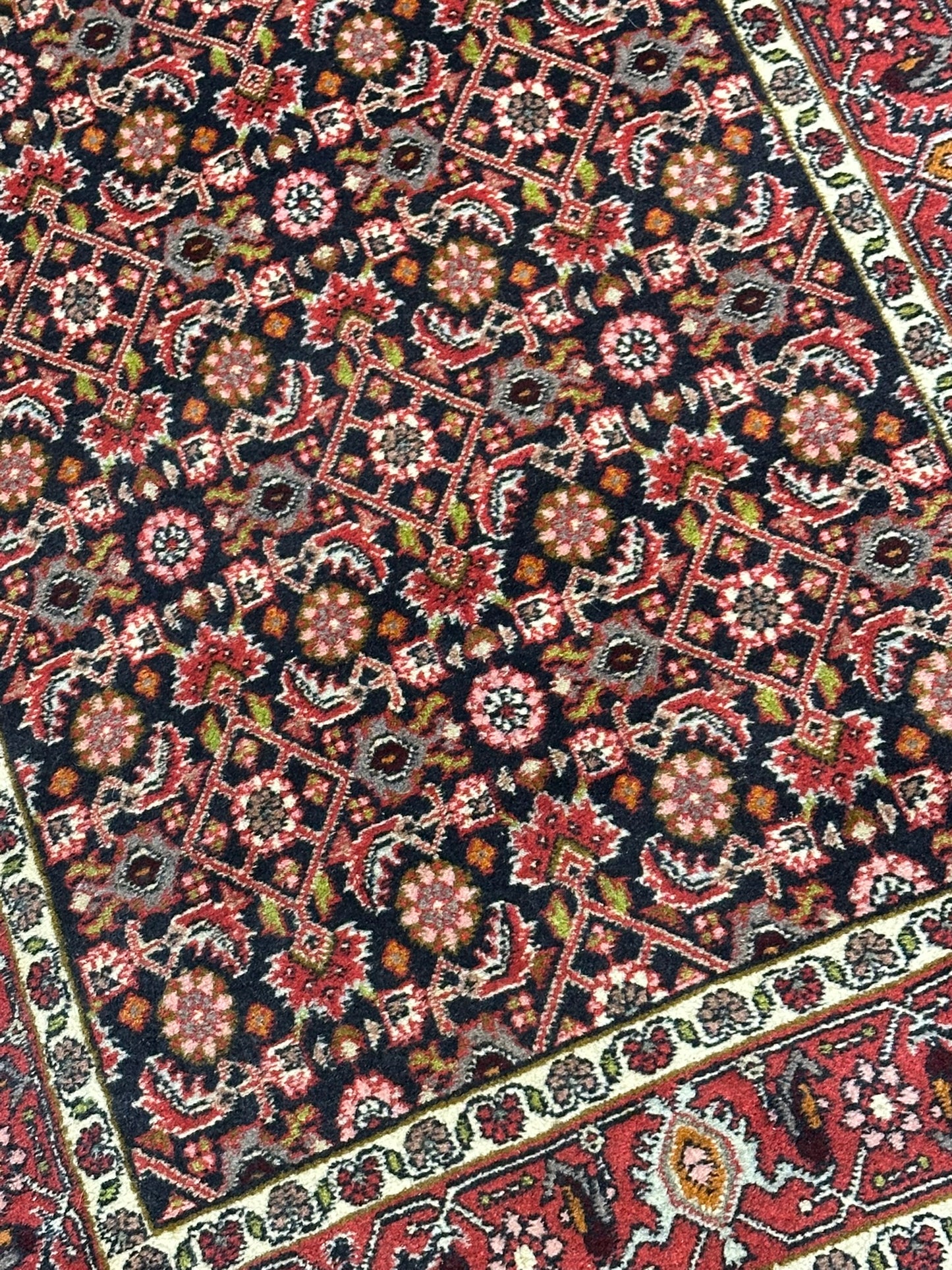 Orientteppich handgeknüpft Bidjar Läufer 245x75 cm