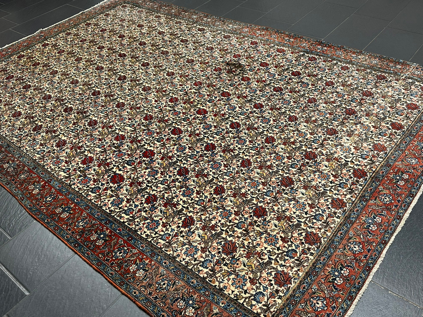 Handgeknüpft Perser Teppich Ghom 315x220 cm – Antikes Paradies Muster