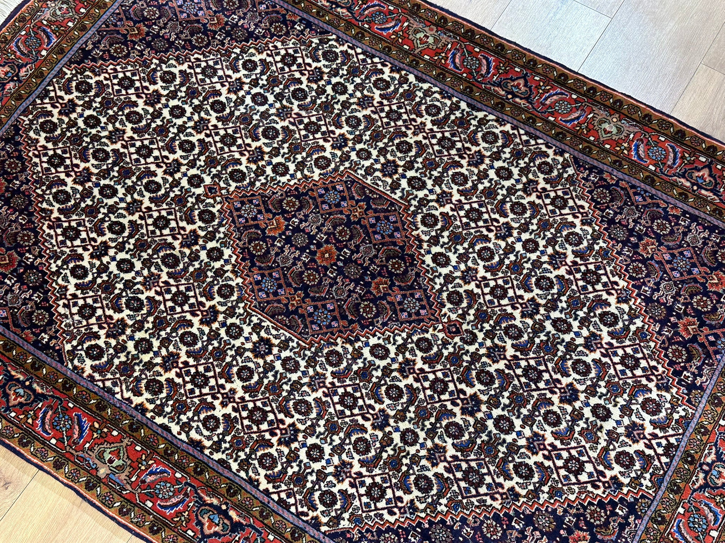 Orientteppich handgeknüpft Bidjar Top 165x115 cm