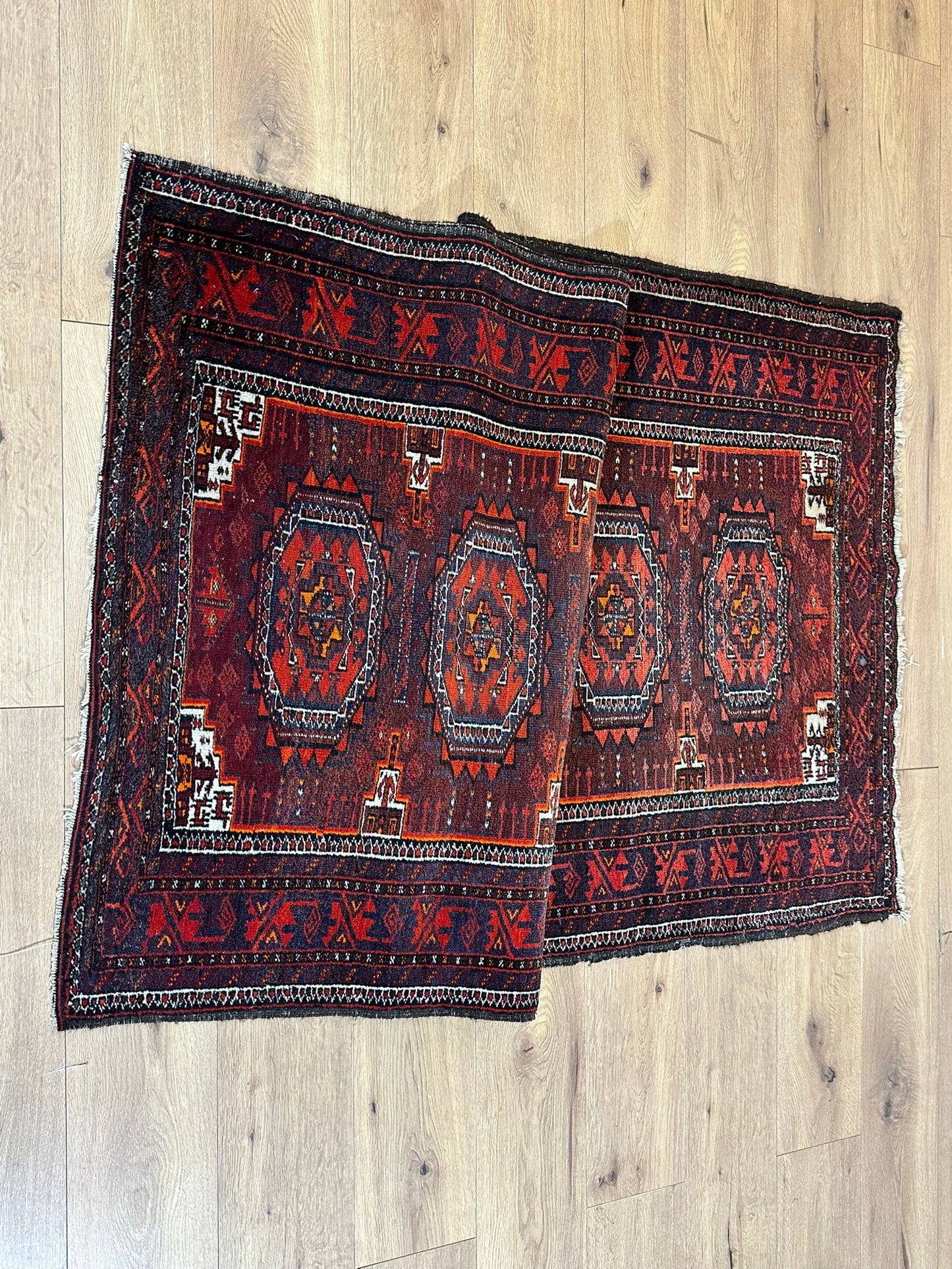 Orientteppich handgeknüpft Belutsch Wolle 200x112 cm