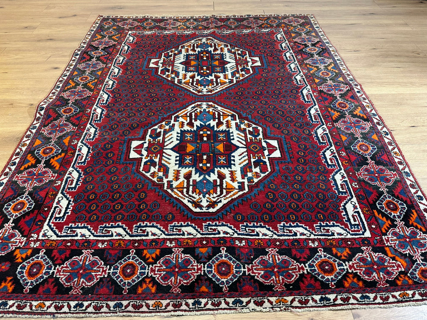 Orientteppich handgeknüpft Afschari Wolle Naturfarben 208x155 cm