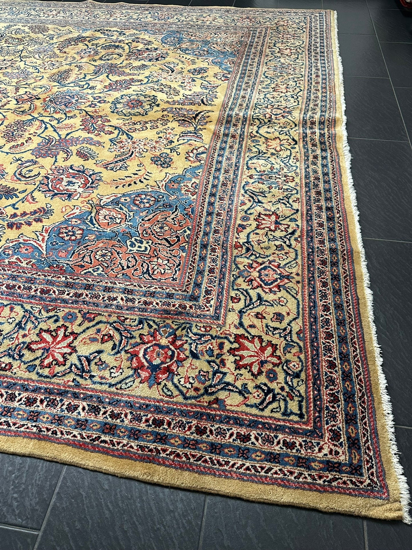Handgeknüpfter Semi Antiker Teppich Sarouqh 420x300 cm – Naturfarben