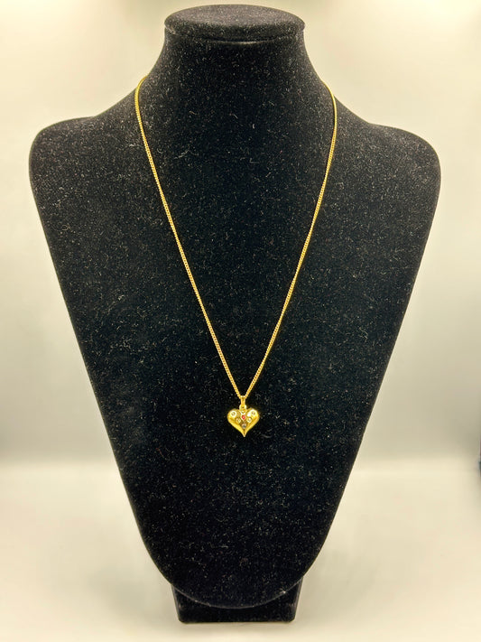 Schlichte Halskette mit Herzanhänger und Zirkonia Steinen Vergoldet