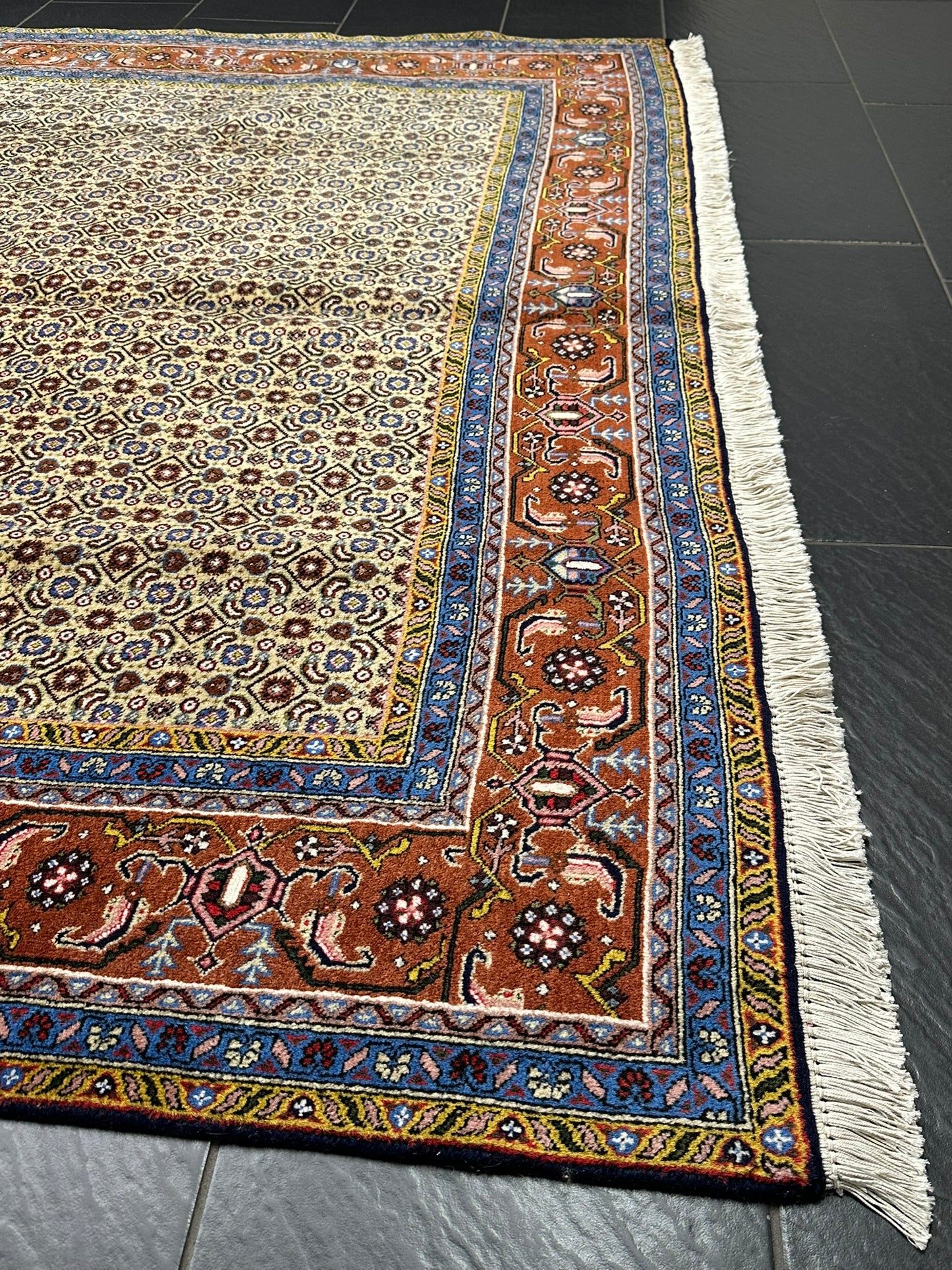 Handgeknüpfter Perser Teppich Täbriz 240x195cm – Mahi Muster