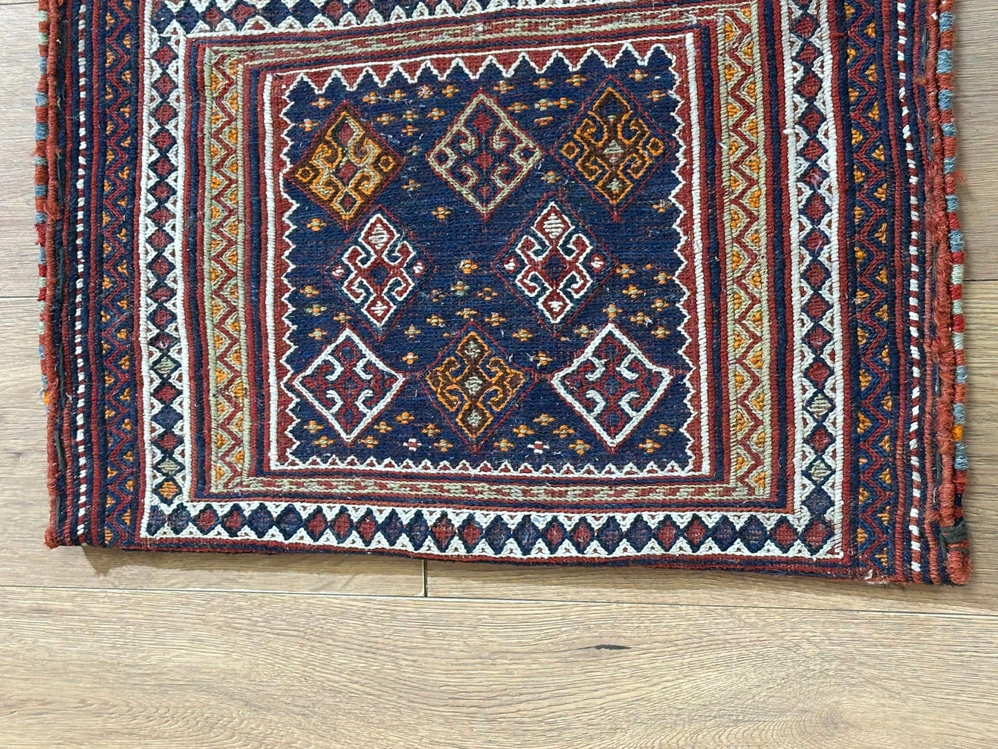 Antik Orientteppich handgeknüpft Bachtiari Salztsche  Naturfarben 92x60 cm