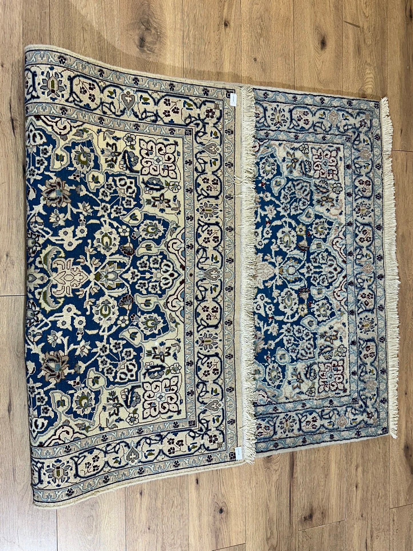 Orientteppich handgeknüpft Nain mit Seide 190x120 cm
