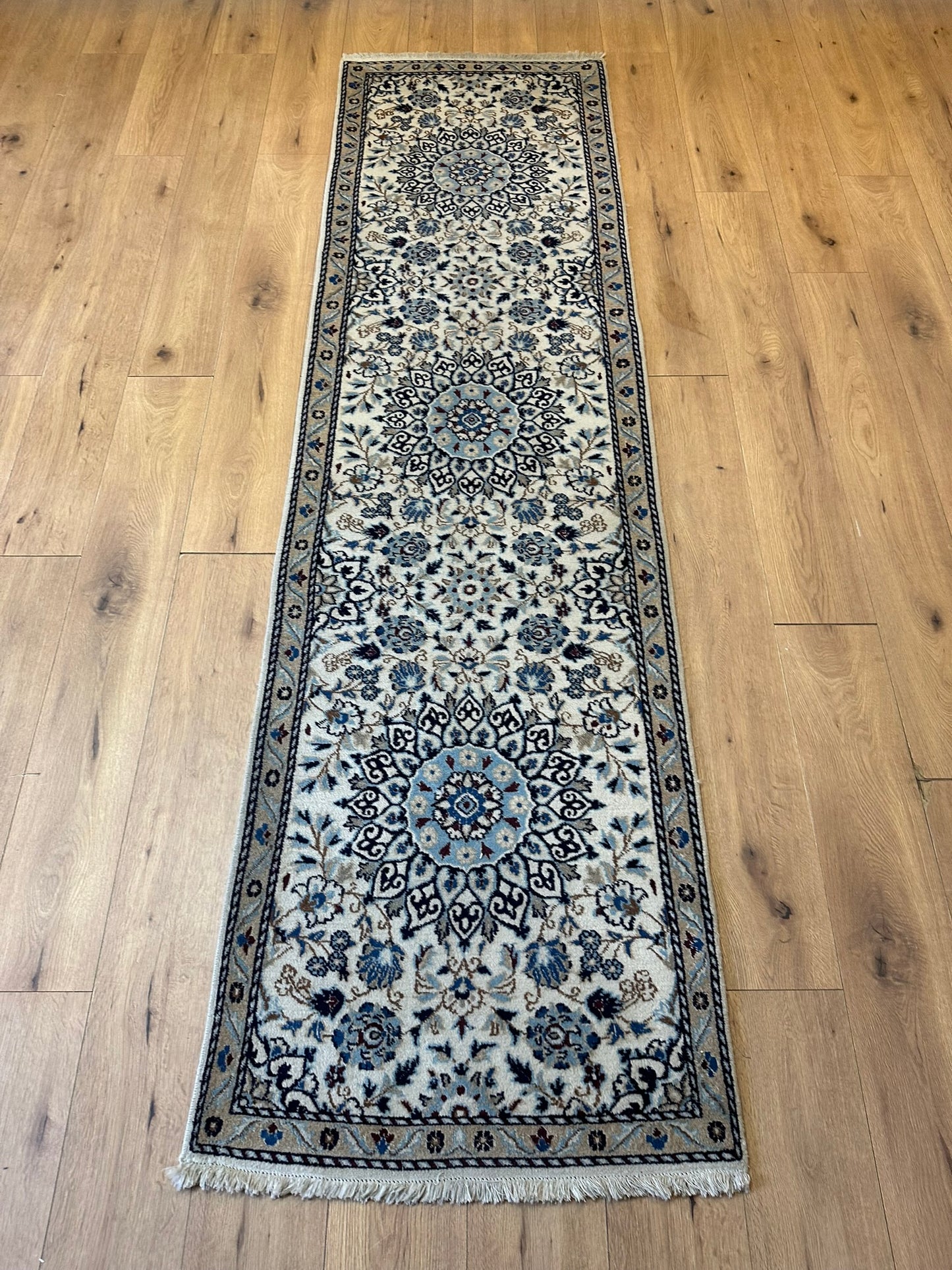 Handgeknüpfter Perser Läufer Nain 280x80 cm – Wolle mit Seide