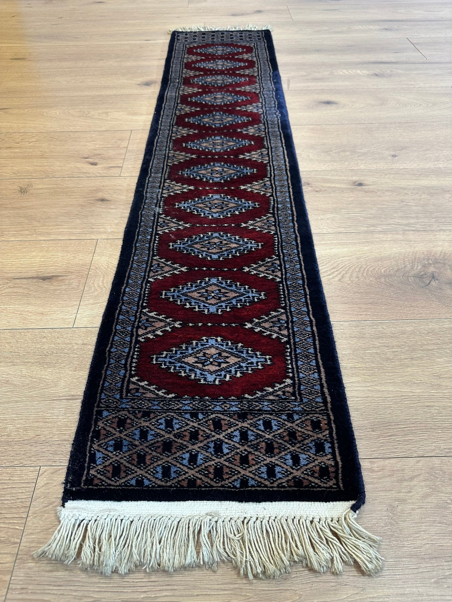 Antik Orientteppich handgeknüpft Pakistan Buchara Jomut Läufer 150x32 cm
