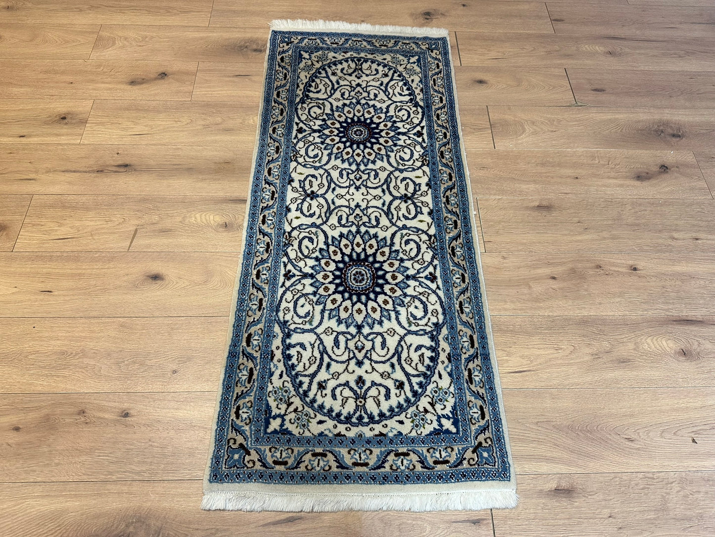 Handgeknüpfter Perser Läufer Nain 157x67 cm – Wolle mit Seide