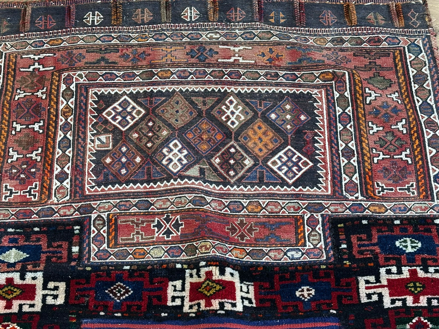 Antik Orientteppich handgewebt Bachtiar  260x100 cm
