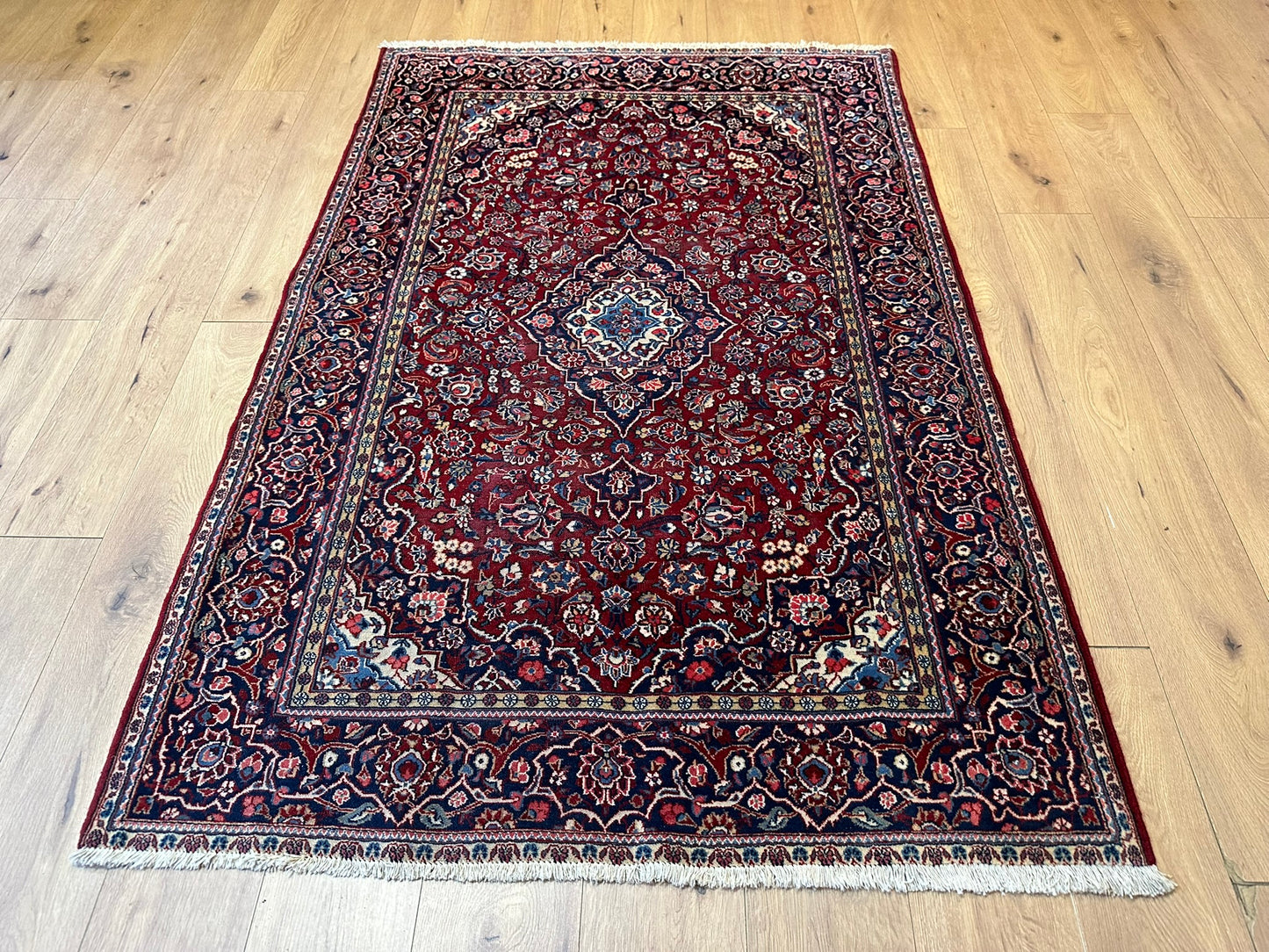 Handgeknüpfter Perser Teppich Keschan 197x133 cm – Medaillon