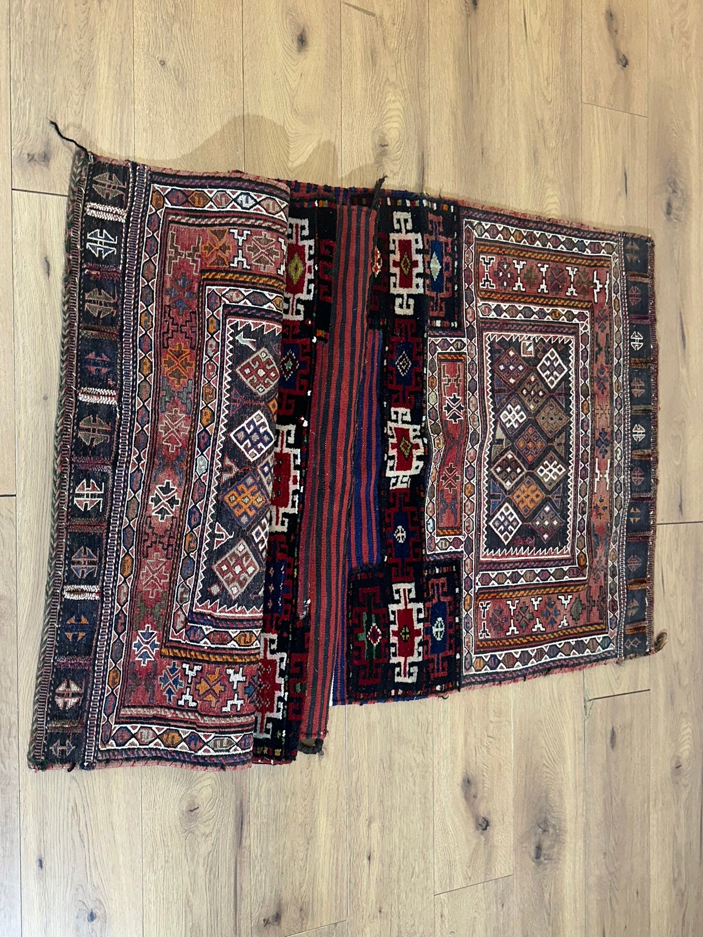 Antik Orientteppich handgewebt Bachtiar  260x100 cm