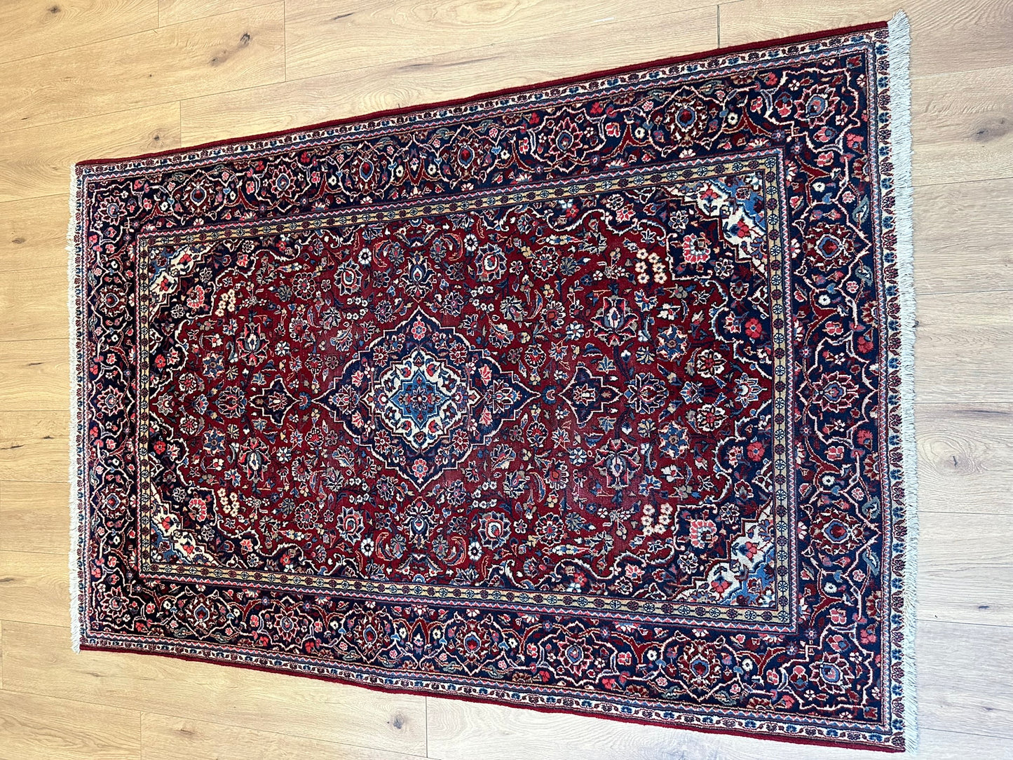 Handgeknüpfter Perser Teppich Keschan 197x133 cm – Medaillon
